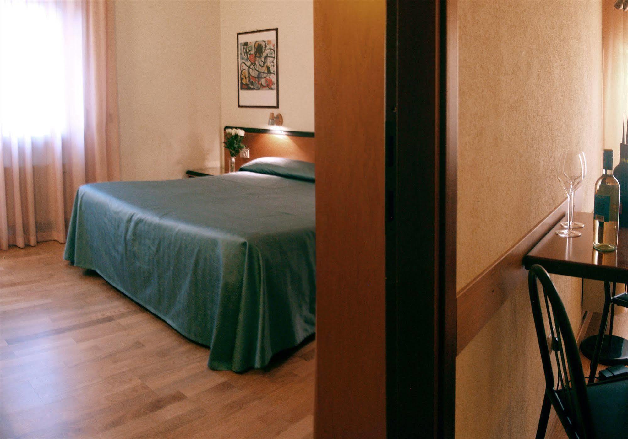 Hotel Nuova Grosseto Luaran gambar